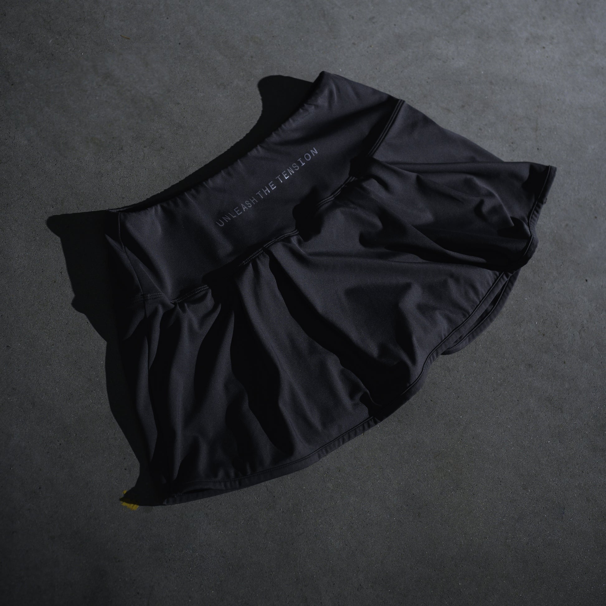 Dökk grátt padel pils