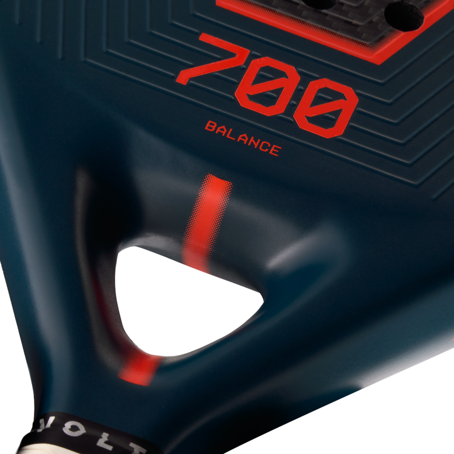 Volt 700 V5 padel spaði